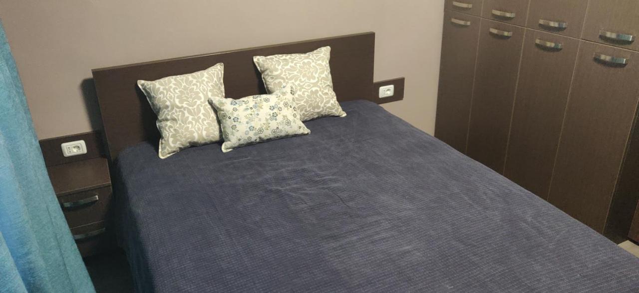 Home Apartament Brasov Bagian luar foto